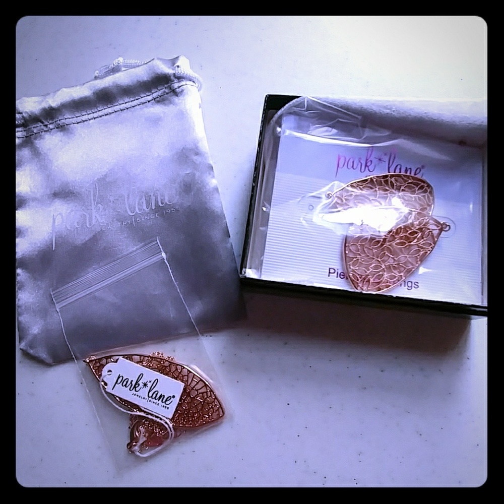 Park Lane Fable (Nwt)!!